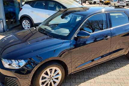 Audi A1 42.000 km 15.990 &euro; Monschau (bei Aachen) 52156