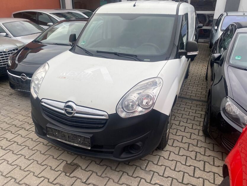 Opel Combo 215.000 km 4.900 € Fürth 90763