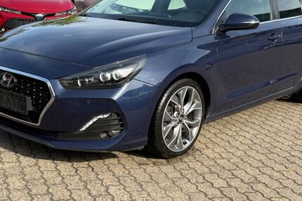 Hyundai i30 188.988 km 8.299 &euro; Hanau 63452