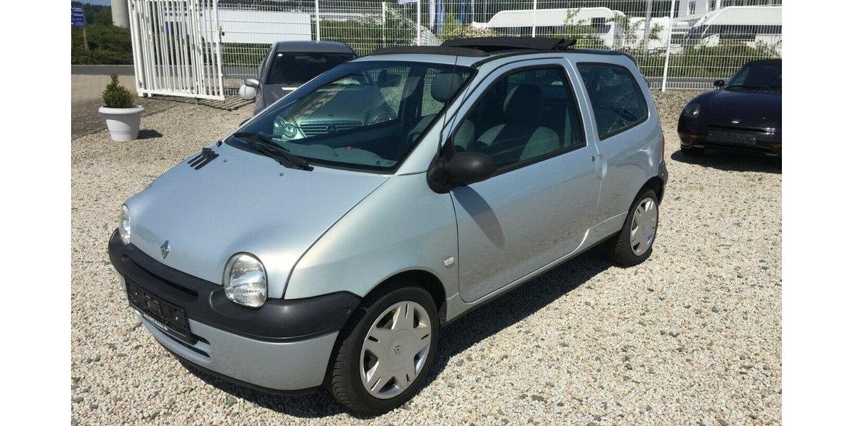 Renault Twingo 1.2 Liberty,Servol., Faltdach,ZV,usw.! 100.000 km 2.500 € Himmelkron 95502