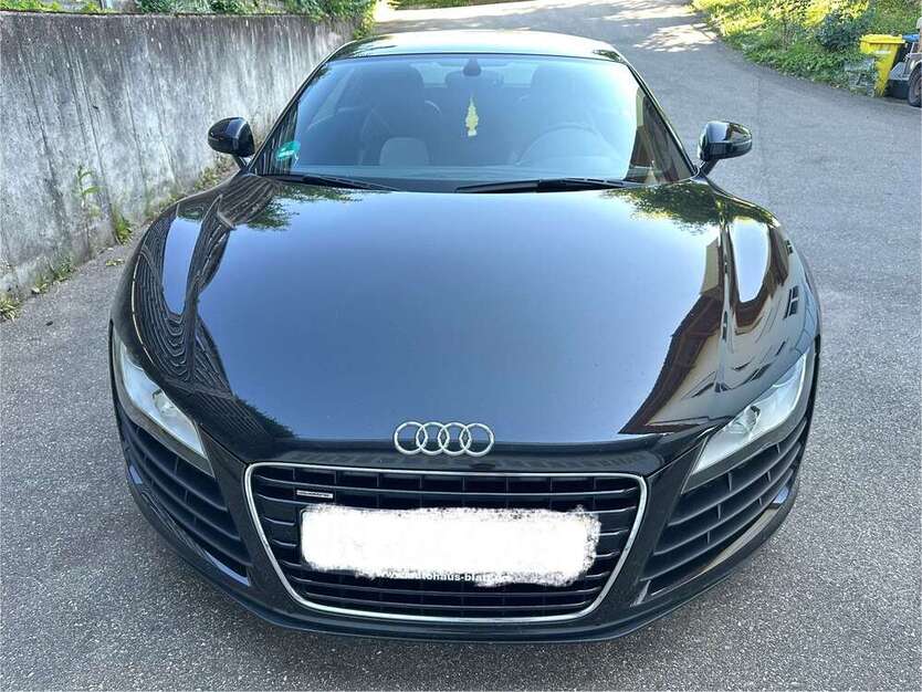 R8