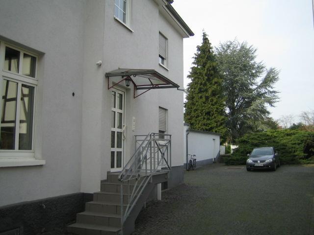 Dachgeschoßwohnung Gießen Wieseck - 1 Zimmer, 24 m&sup2;, 260&euro; | Angebot:25653880