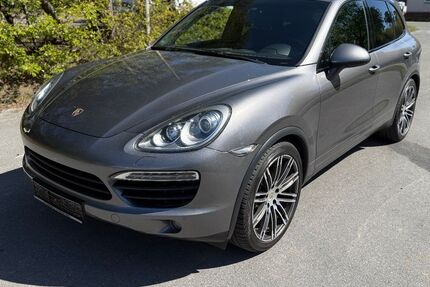 Porsche Cayenne 201.850 km 14.500 &euro; Schloß Holte-Stukenbrock 33758
