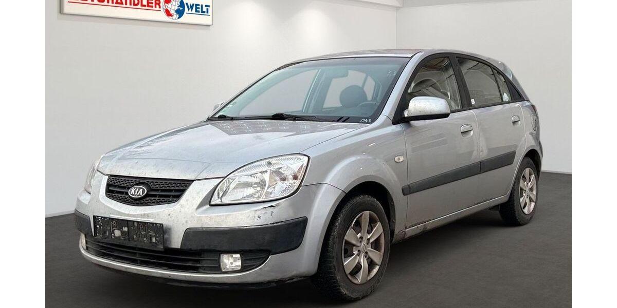 Kia Rio 93.331 km 1.999 &euro; Berlin 12681