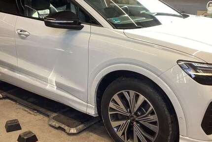 Audi e-tron 93.705 km 27.940 &euro; Halle 06110