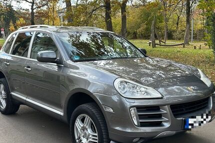 Porsche Cayenne 218.000 km 8.400 &euro; Vaterstetten bei München 85591