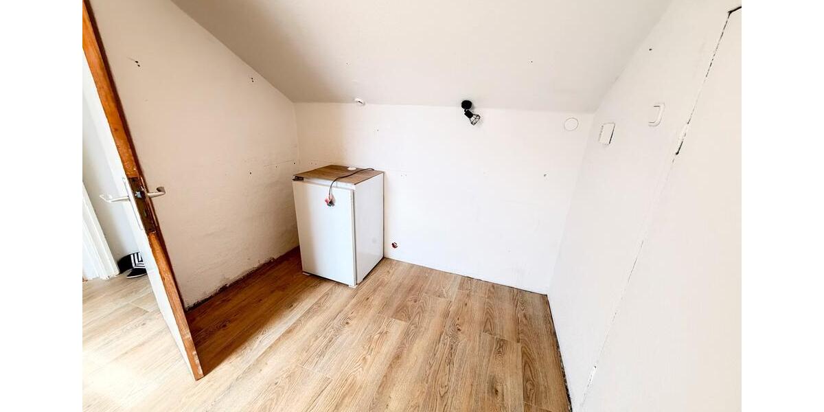 Dachgeschoßwohnung Niebüll - 3 Zimmer, 45 m&sup2;, 600&euro; | Angebot:26414301