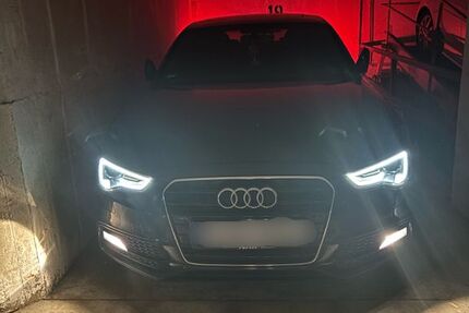 Audi A5 166.300 km 15.000 &euro; München 80937