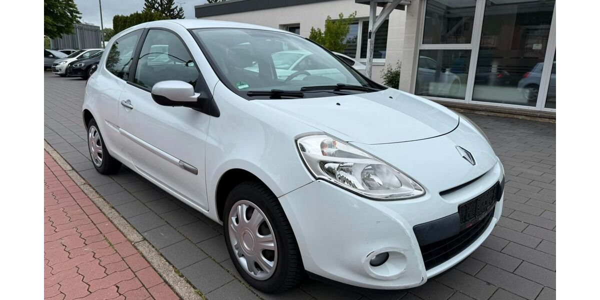 Renault Clio 189.000 km 2.990 &euro; Minden 32423