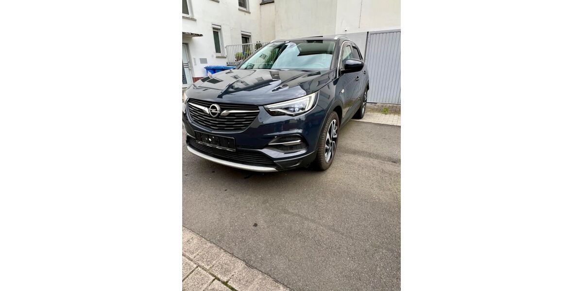 Opel Grandland (X) 72.000 km 12.800 &euro; Hanau 63452