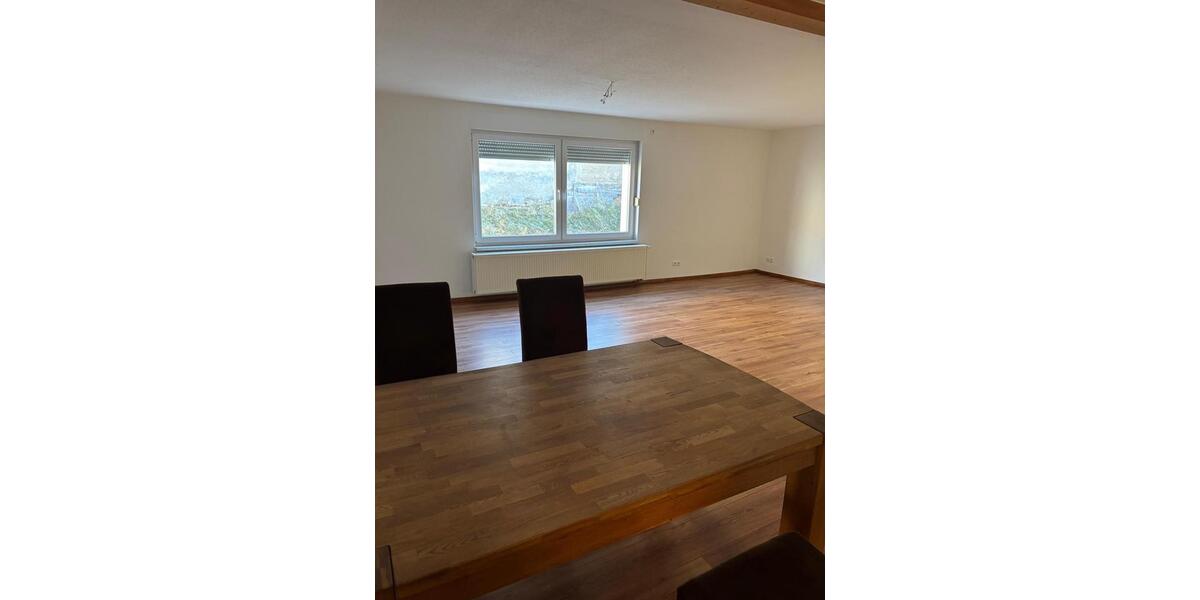 Wohnung zu vermieten 4 zimmer