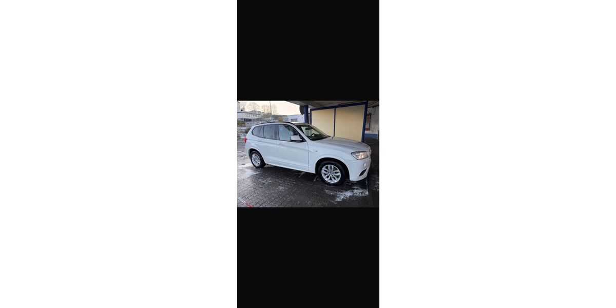 BMW X3 228.000 km 9.995 &euro; Leer 26789