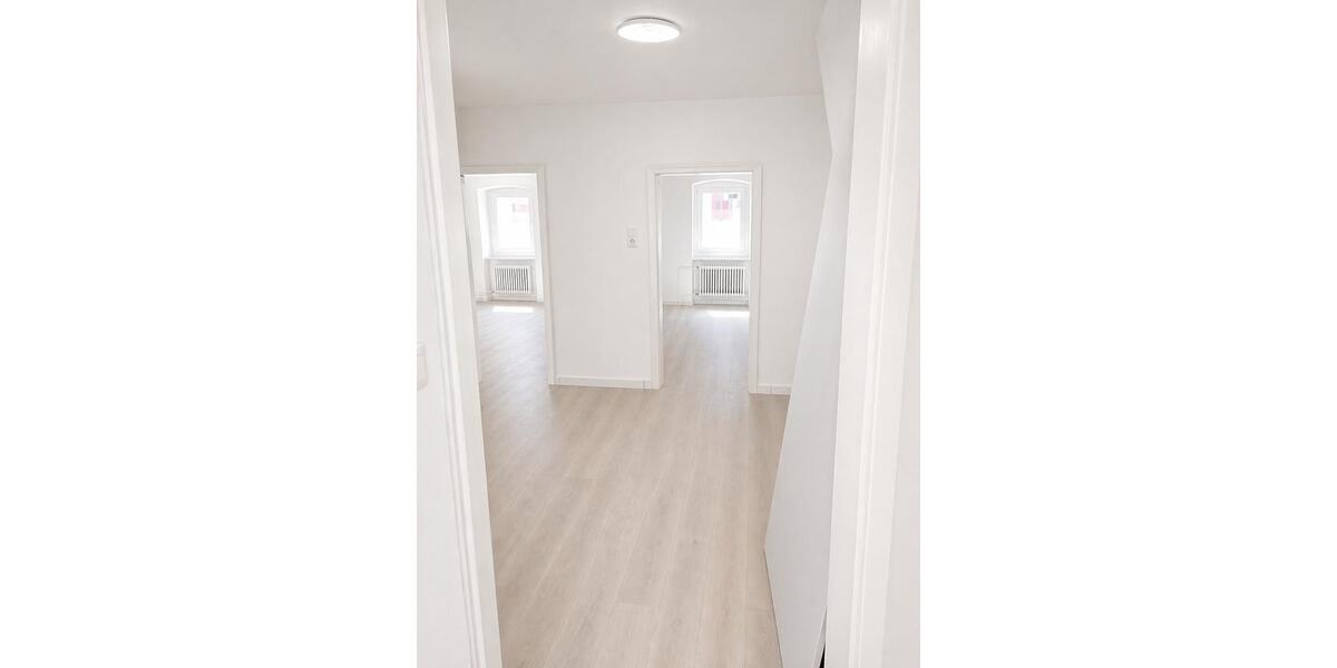 Erdgeschoßwohnung Herbolzheim - 1 Zimmer, 70 m&sup2;, 1.800&euro; | Angebot:26143215