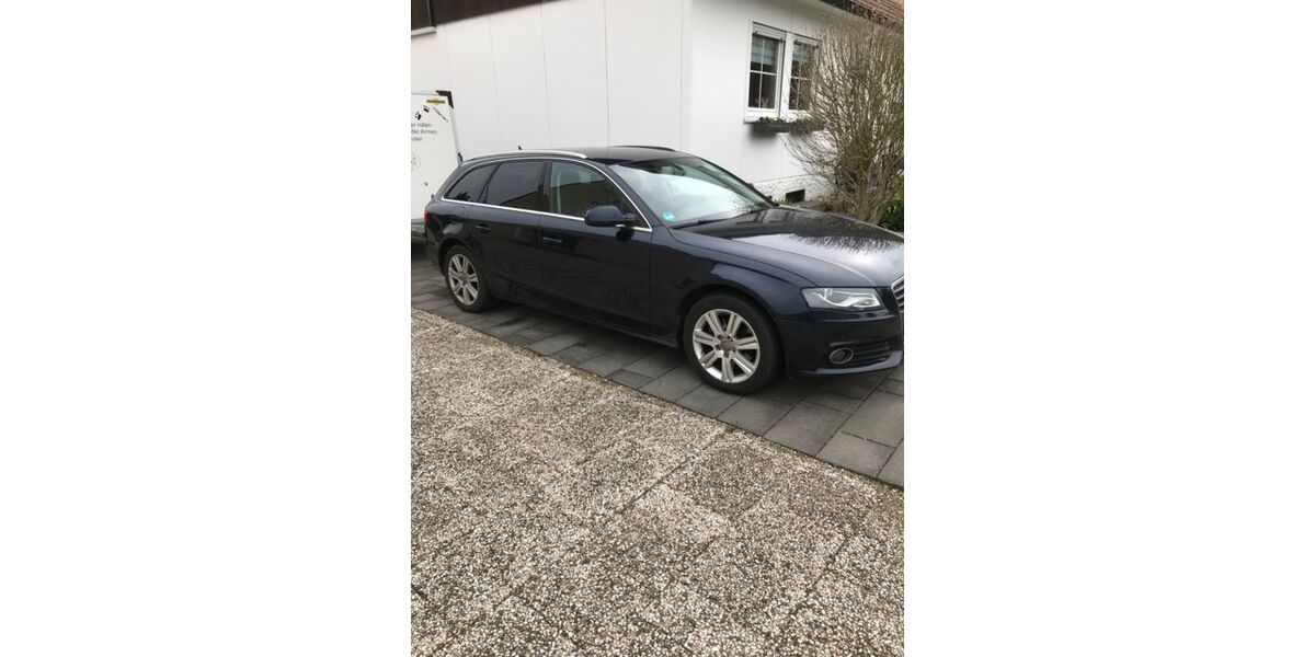 Audi A4 328.000 km 4.450 &euro; Mönchengladbach 41066