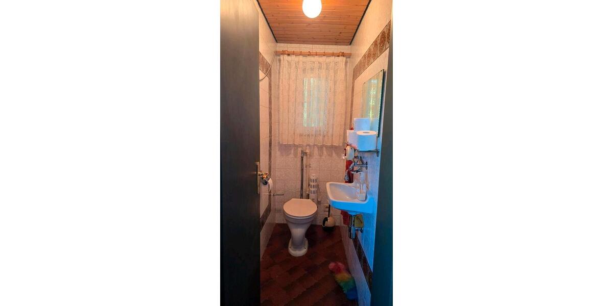 Reihenhaus Trossingen - 8 Zimmer, 192 m&sup2;, 490.000&euro; | Angebot:26906853