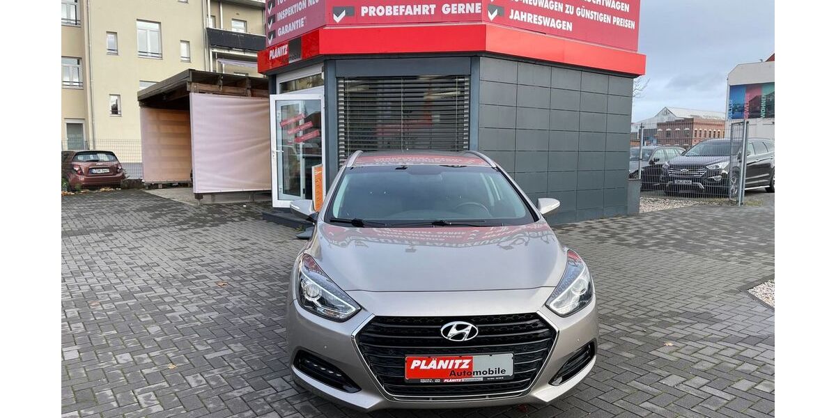 Hyundai i40 94.500 km 11.499 € Leipzig 04229