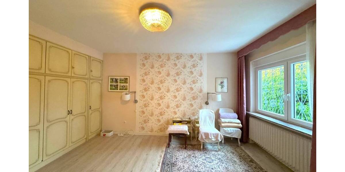 Bungalow Bad Nenndorf - 6 Zimmer, 235 m&sup2;, 400.000&euro; | Angebot:25245922