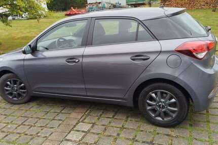 Hyundai i20 46.000 km 9.700 € Hessdorf 91093