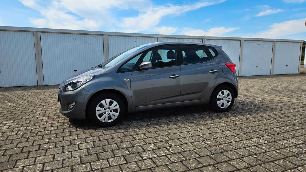 Hyundai ix20 137.000 km 5.800 &euro; Kenzingen 79341