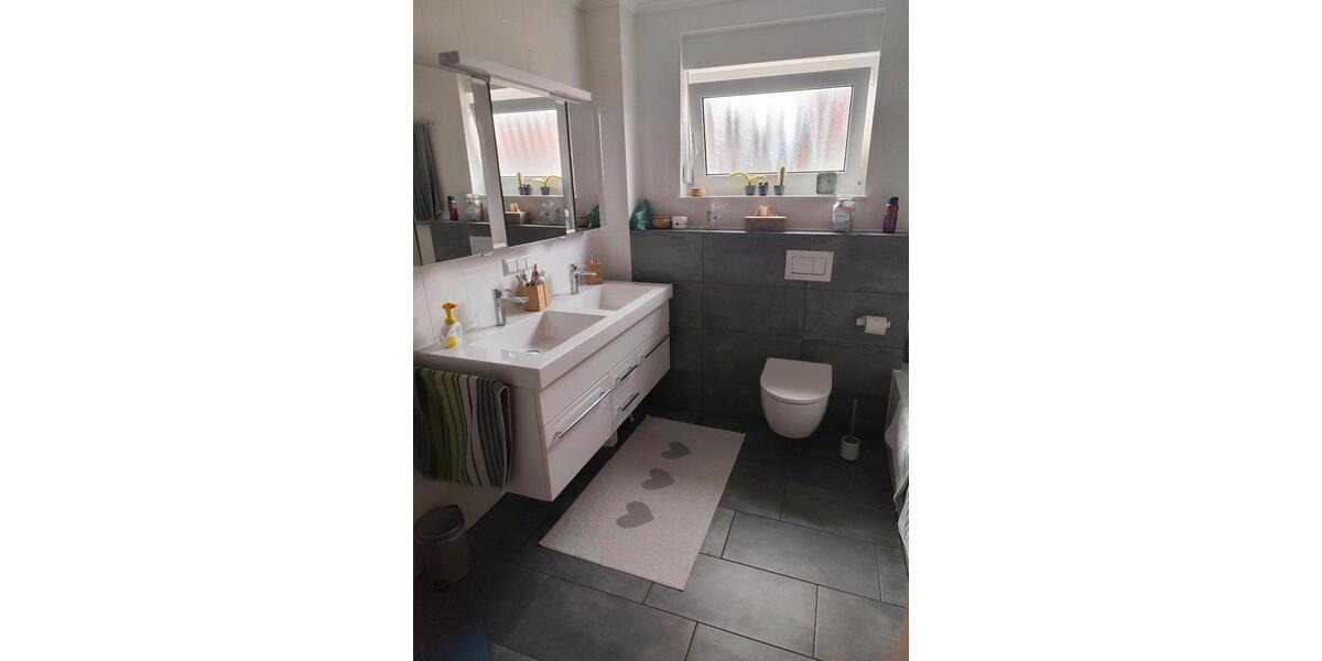 Doppelhaushälfte Reutlingen Altenburg - 6.5 Zimmer, 135 m&sup2;, 630.000&euro; | Angebot:25044682