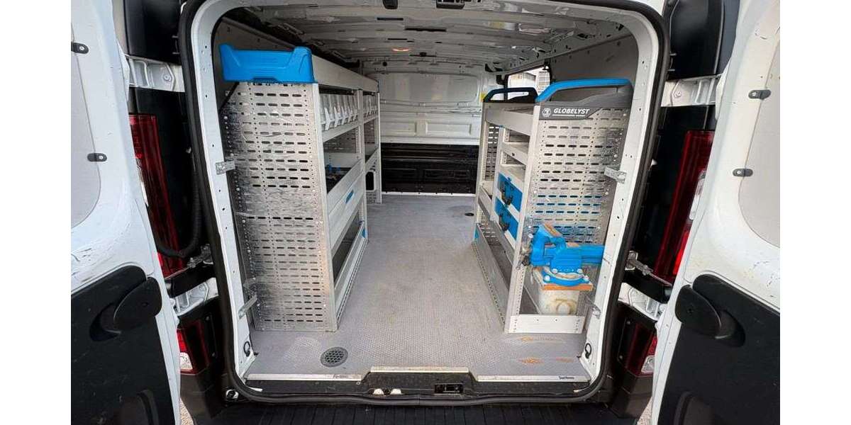 Opel Vivaro 76.739 km 15.490 &euro; Sindelfingen 71065