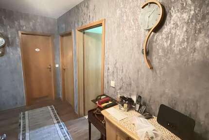 Wohnung zum Kaufen in Werdau 144.900 € 119 m² 4 zimmer