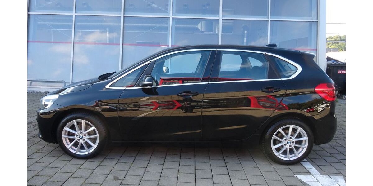 BMW 218 111.881 km 13.380 &euro; Steißlingen 78256
