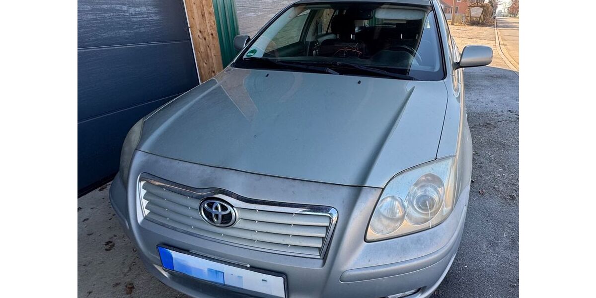 Toyota Avensis 296.000 km 1.650 &euro; Leiblfing 94339