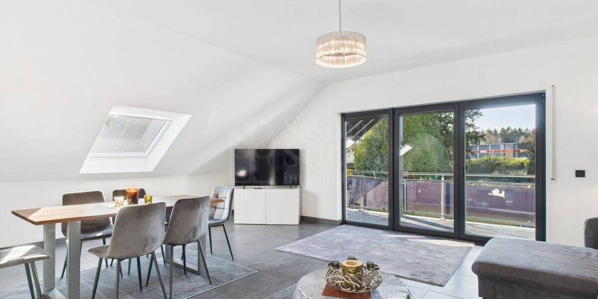 Luxus in Kirkel-Neuhäusel - Exklusives Anwesen mit 3 Wohneinheiten, Garten & Top-Ausstattung - Villa Kirkel Kirkel-Neuhäusel | Angebot:26120749