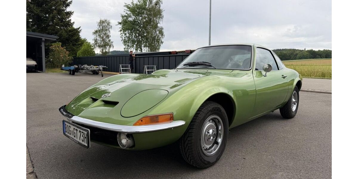 Opel GT 90.000 km 21.500 &euro; Hunderdorf 94336
