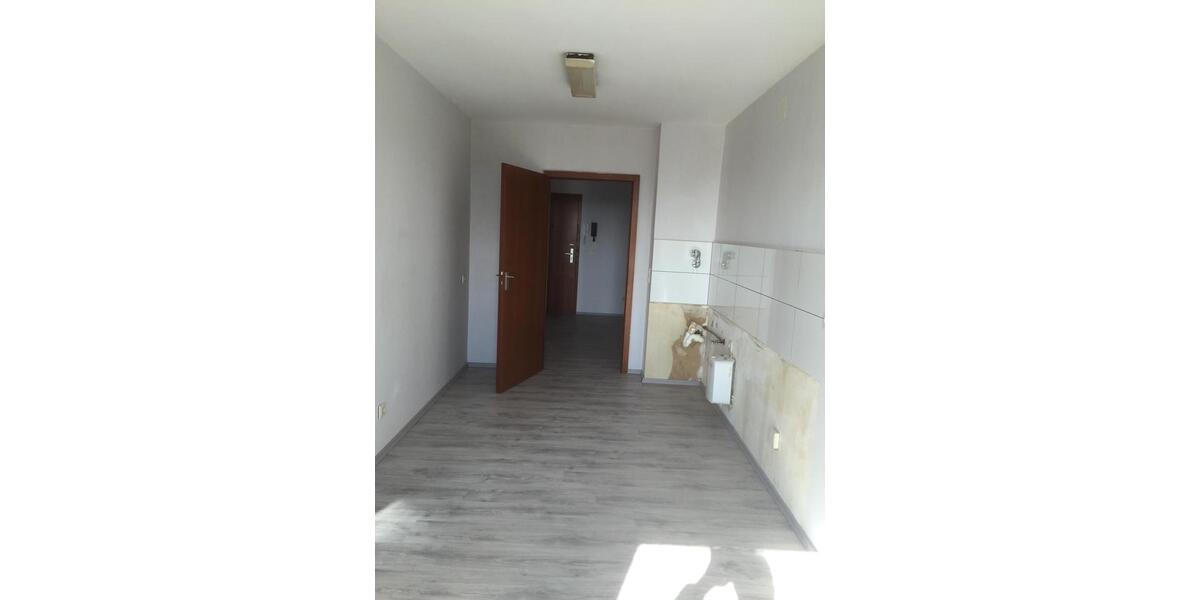 Etagenwohnung Remscheid Gemarkung Bergisch Born - 3.5 Zimmer, 98 m&sup2;, 220.000&euro; | Angebot:24954000