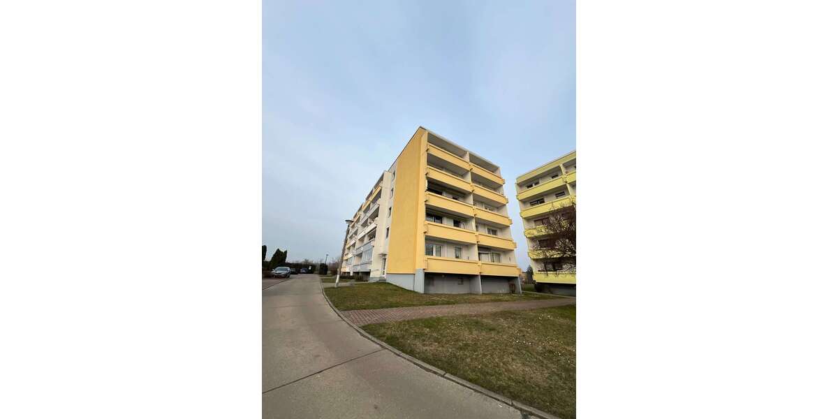 Etagenwohnung Teutschenthal Langenbogen - 1 Zimmer, 35 m&sup2;, 200&euro; | Angebot:26857414