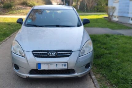 Kia ceed Sportswagon 263.000 km 650 &euro; Trier 54296