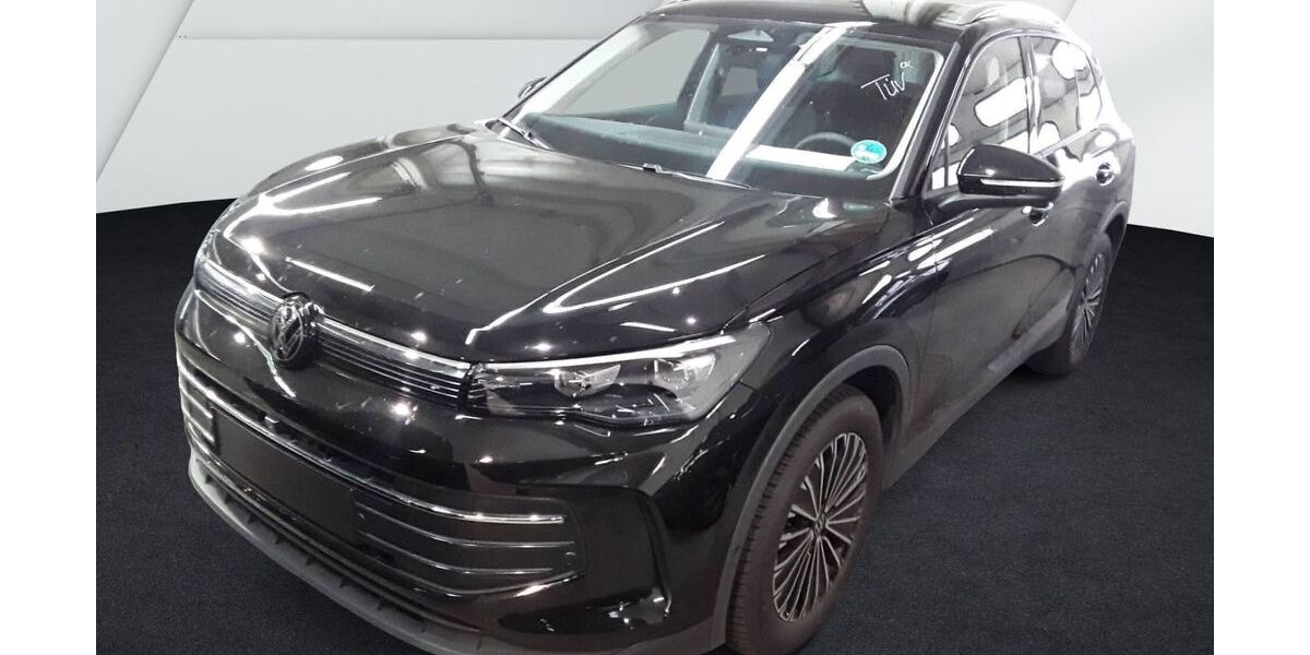 VW Tiguan 19.300 km 28.740 &euro; Wackersdorf 92442