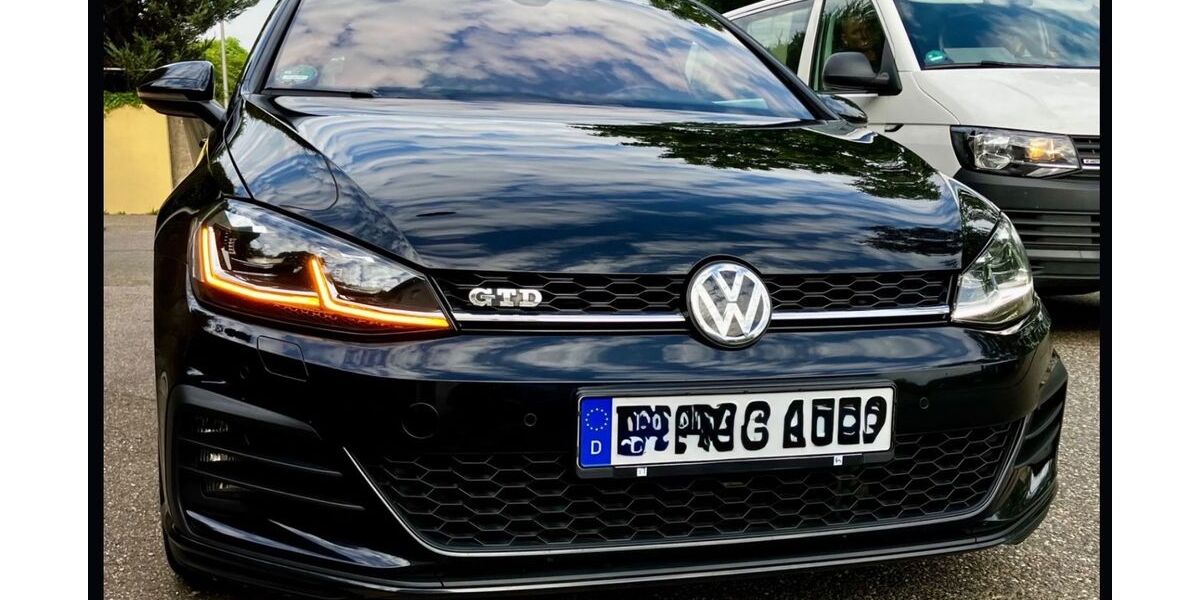 VW Golf 238.000 km 11.400 &euro; waldbronn 76337