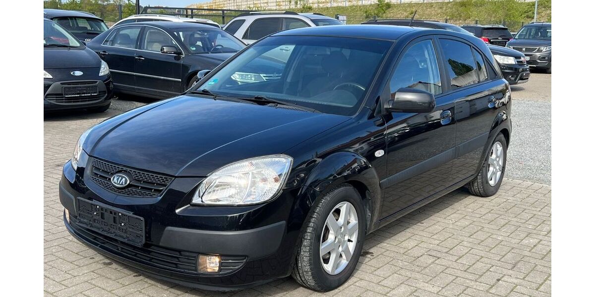 Kia Rio 139.757 km 2.200 &euro; Löhne Mennighüffen 32584
