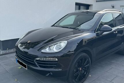 Porsche Cayenne 195.000 km 19.300 &euro; Neuss 41466