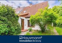 COURTAGEFREI - Charmante Doppelhaushälfte auf einem Erbbaugrundstück in Hamburg-Langenhorn!