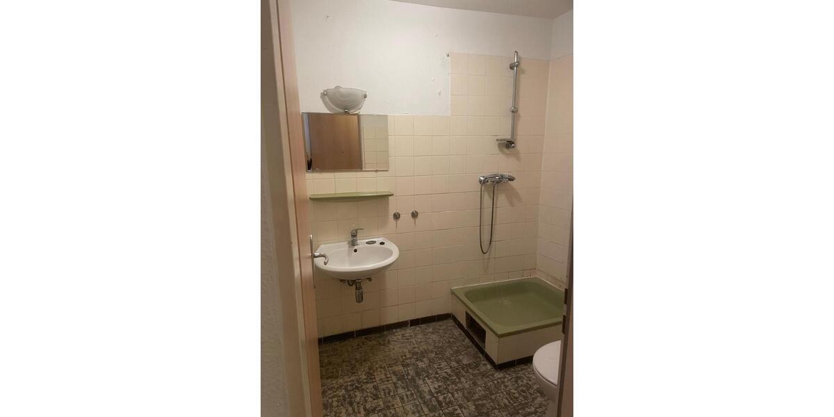 Etagenwohnung Gießen Wieseck - 1 Zimmer, 28 m&sup2;, 87.000&euro; | Angebot:24563243