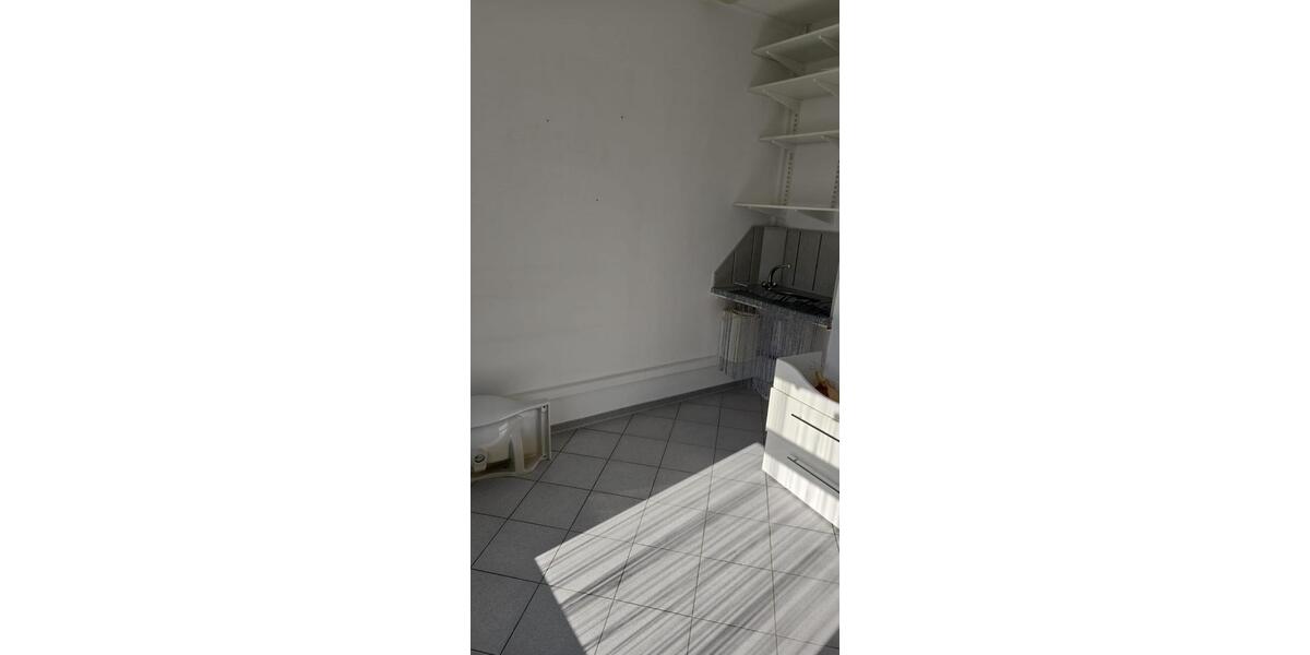 Gewerbeobjekt Karben - 350&euro; | Angebot:26372819