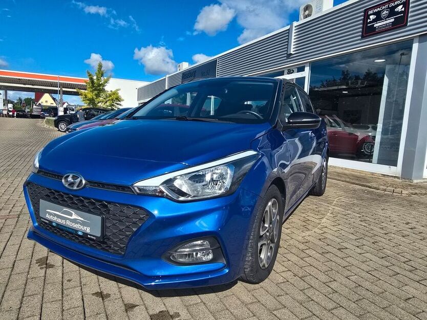 i20