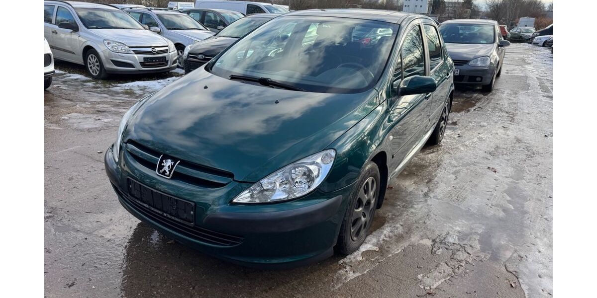 Peugeot 308 122.292 km 2.499 &euro; Chemnitz 09114