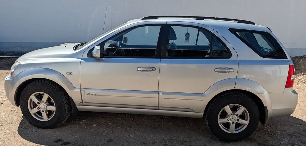 Kia Sorento 331.914 km 2.500 &euro; Grafenwöhr/Hütten 92655