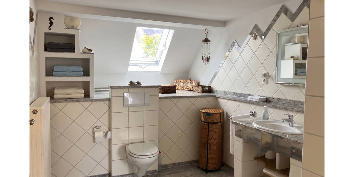 Reihenendhaus Nauort - 4 Zimmer, 122 m&sup2;, 339.000&euro; | Angebot:26318711