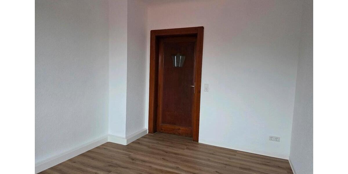 Etagenwohnung Großröhrsdorf - 3 Zimmer, 72 m&sup2;, 550&euro; | Angebot:26487204