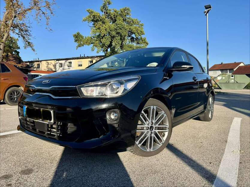 Kia Rio 148.000 km 10.990 € Teublitz 93158