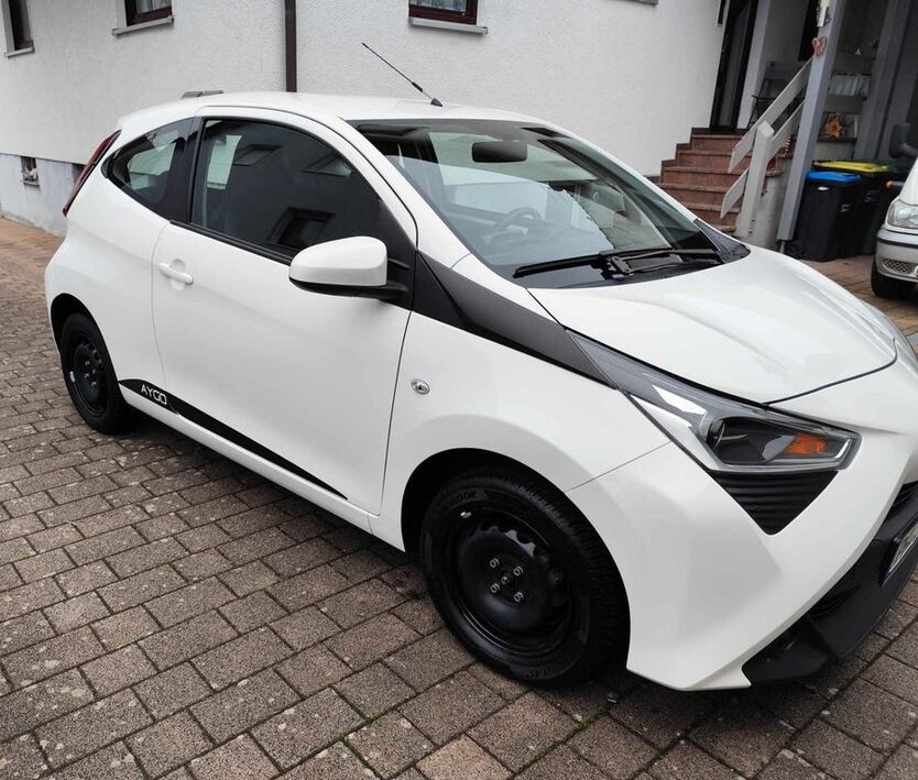 Toyota Aygo (X) 63.000 km 8.500 € Remchingen 75196