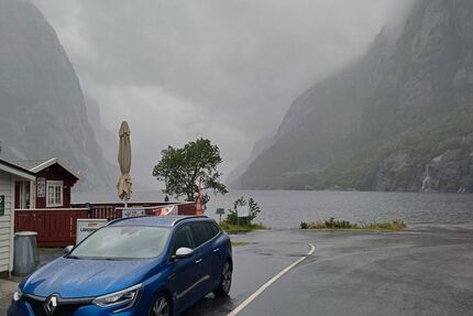 Renault Megane 103.000 km 13.800 &euro; Uplengen 26670