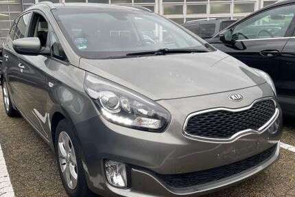 Kia Carens 141.500 km 6.750 &euro; Köln 50827