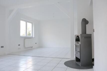 Wohnung Pforzheim Dillweißenstein - 2 Zimmer, 67 m&sup2;, 210.000&euro; | Angebot:26851539